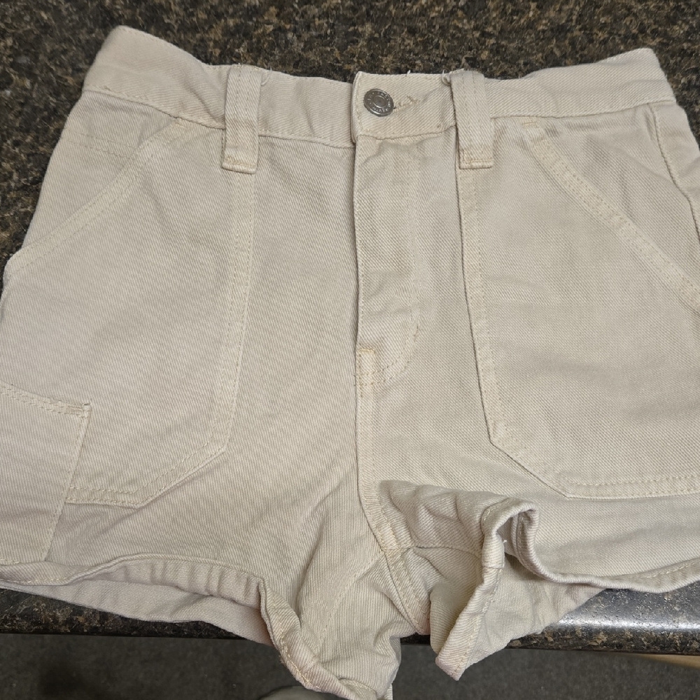 PacSun Women's Light Beige Cargo Shorts